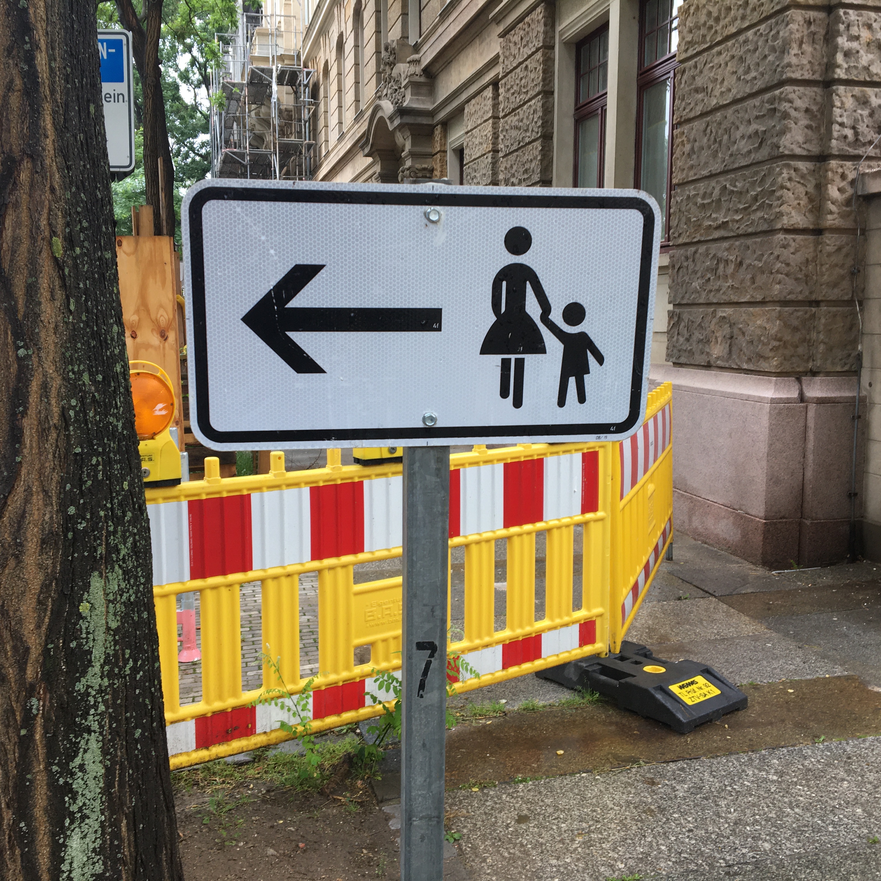 Feminist City — Mit der Genderbrille durch die Neustadt